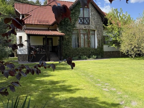 Окремий будинок Особняк Вілла Рудное