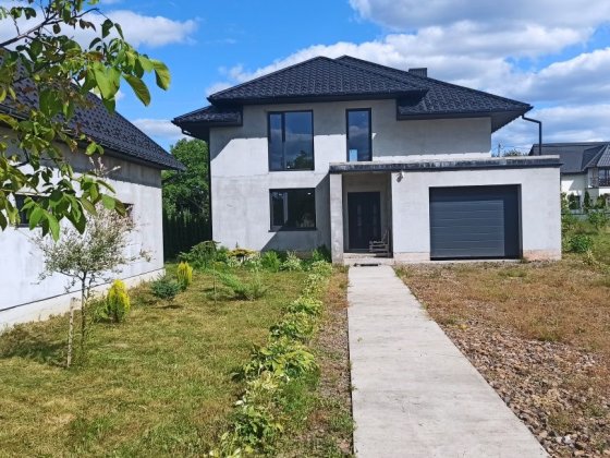 Продам новозбудований будинок Самбір