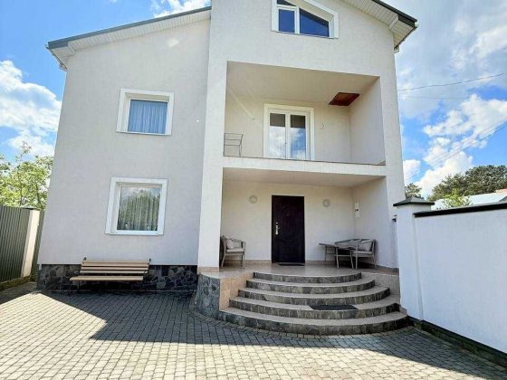 Продаж будинку в Брюховичах, 164 м.кв., вул. Проліскова. Брюховичи