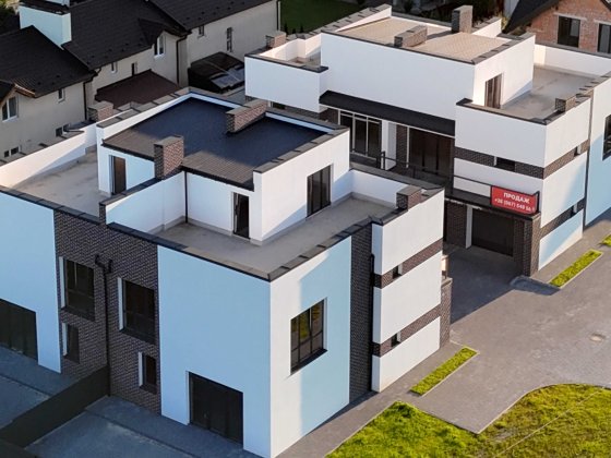 Продаж котеджу у с. Солонка