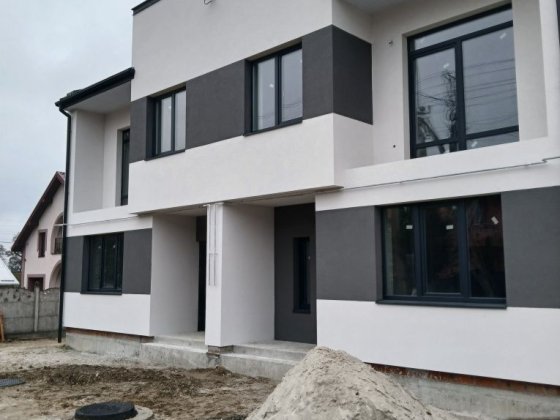 Продаж Будинку . Рудное