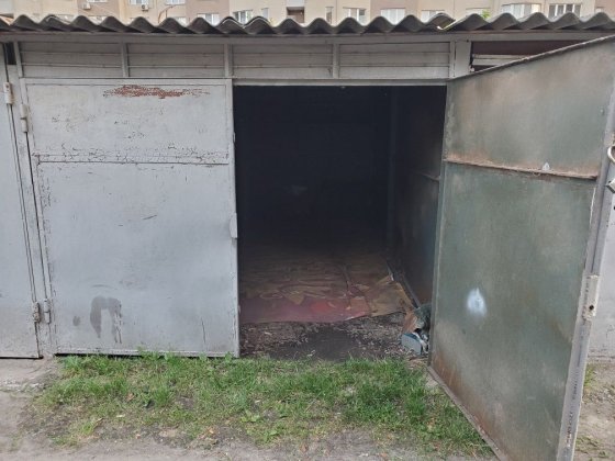 Здам, автомобільний бокс по вул. Василя Касияна. Киев