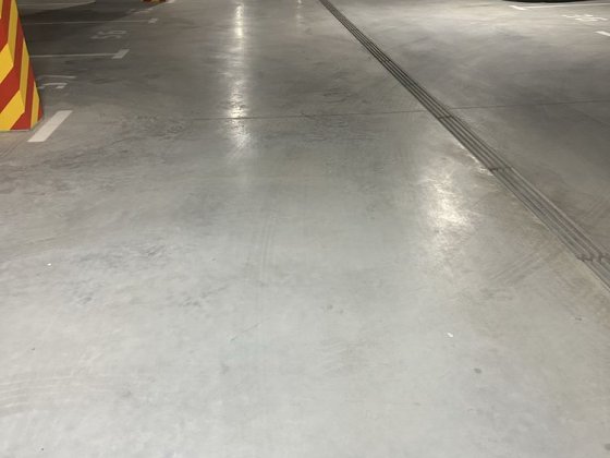 Новий Автограф здам паркомісце паркінг оренда Автограф Киев