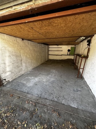 Гараж на охраняемой стоянке - фото 1