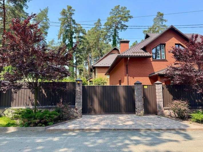 Будинок в лісі з ремонтом в Ірпені. 170 м2 будинок + 84 м2 підвал! - фото 1