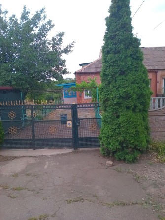 Продам 1/2 будинка. - фото 1