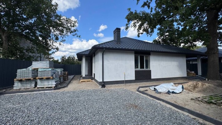 Просторий будинок 120 м² із терасою та ділянкою 5 соток. Без Комісії ! - фото 1