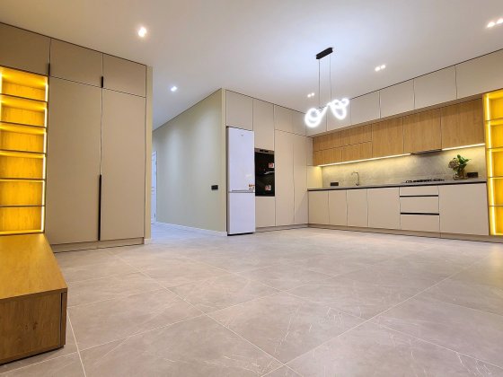 ТЕРМІНОВО! Таунхаус з РЕМОНТОМ біля Лісу 124 м²+ 60 м² Видова тераса! Ірпінь