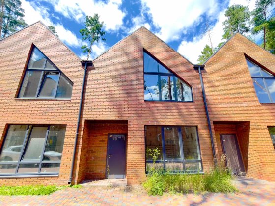 Таунхаус біля парку Центральний, Терміново Ірпінь