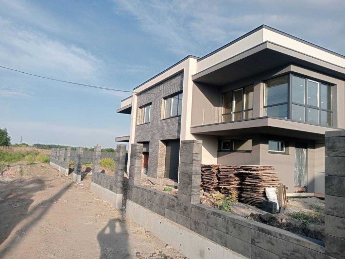 Продаж будинка Пустомити з ділянкою 5 сотих котедж - фото 1