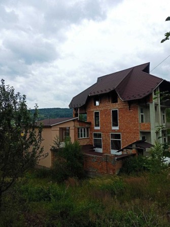 Продається незавершений комплекс  будівель у м Східниця - фото 1