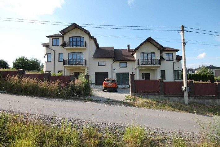 Будинок в Зубрі за вигідною ціною! - фото 1