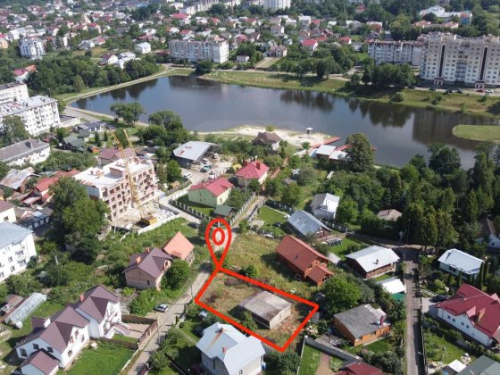 Продається Будинок з земельною ділянкою біля Озера. Моршин