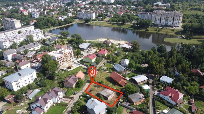 Продається Будинок з земельною ділянкою біля Озера. - фото 1