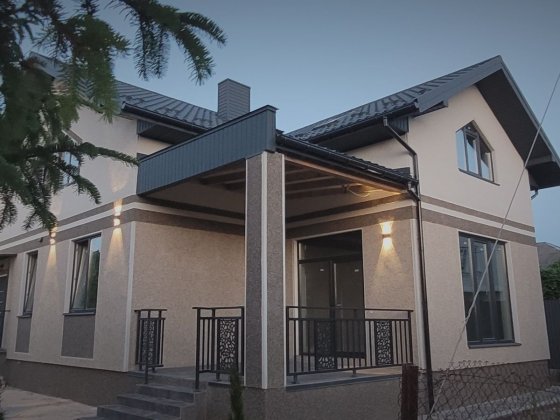 Продам добротний будинок Власник Зимняя Вода