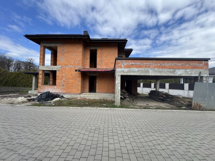 Продаж окремостоячого будинку в с.Зубра - фото 1