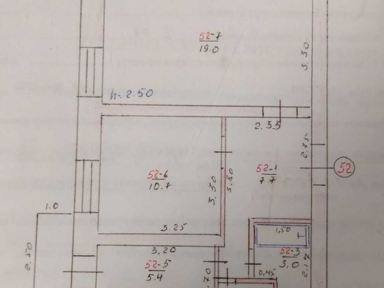 Квартира 2-х кімнатна+гараж біля будинку Баштанка