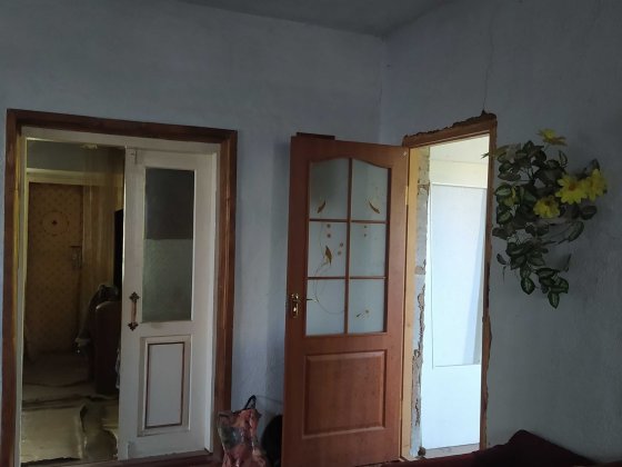 Дом 4 к 102 кв г. Новый Буг,в/уд. автономное,18 сот.гараж ,без ремонта Новый Буг