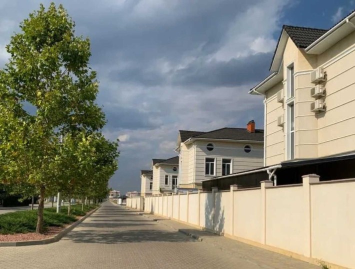 Продажа Дом 143 кв.м Газовый котел Участок 4 сотки - фото 1