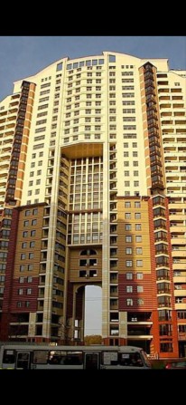 Паркоместо Аренда, ул. Соломенская 15 А - фото 1