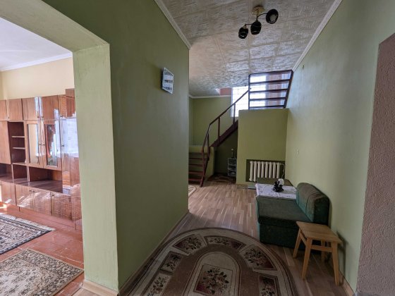 Оренда будинку на довгий термін| Власник Чоп