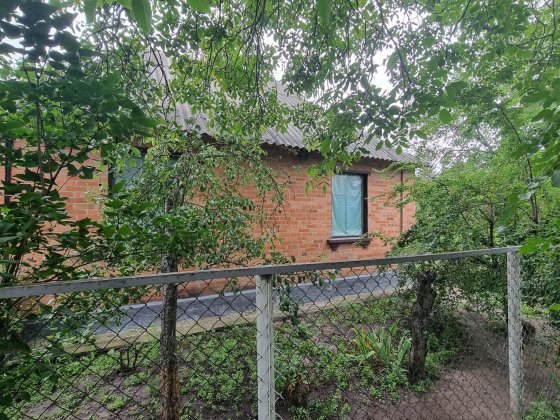 Вороніна, добротний, окремий будинок з літньою кухнею, в гарному район Полтава