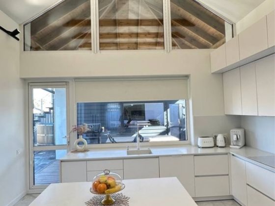 Продам сучасний будинок в Ірпені Ірпінь