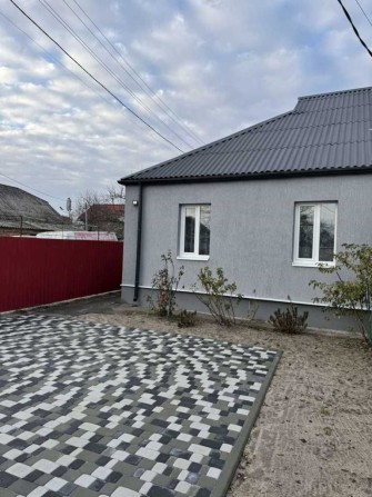 Частина цегляного будинку з ремонтом і двором, 6 соток — Дублянщина - фото 1