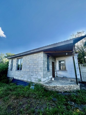 Продаж будинку біля Рівного, з виходом до річки, 30 км від Рівного - фото 1