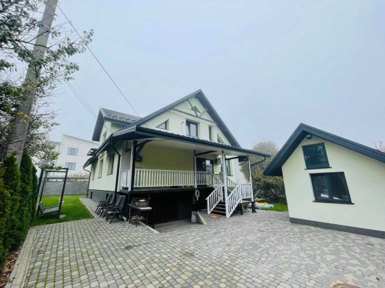 Продаж Будинку на Гідропарку Ровно