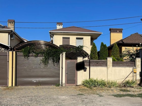 Продам капитальный дом дуплекс в Лесках (155-851) Лески