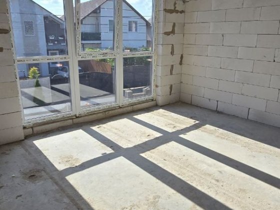 Дом с цокольным этажом Червоный Хутор, подвал, газ, мастер-спальня Лиманка