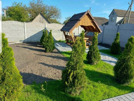 Продам современный дом в центре Б.Долины Великодолинське