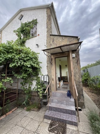 Продам дом в Нерубайском без комиссии - фото 1