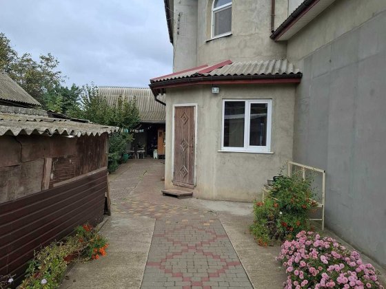 Будинок, Нерубайське, центр, неподалік Окружної, гарний 2 поверховий Нерубайське