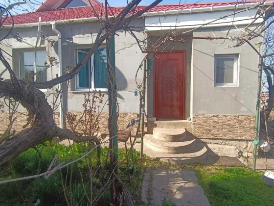 Капітальний будинок в селі Світле - в 7км від Одеси. Меблі та техніка Светлое