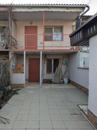 Двухэтажный дом в Каролино-Бугазе - фото 1