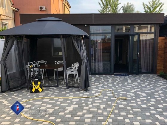 Современный, небольшой дом для отдыха у моря. Каролино-Бугаз. Каролино-Бугаз