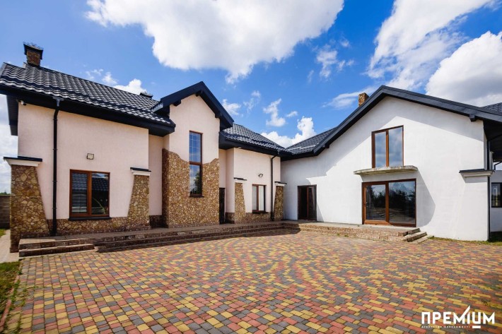 Продаж 2-х будинків Козлин - фото 1