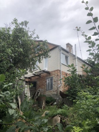 Продам будинок в центрі - фото 1