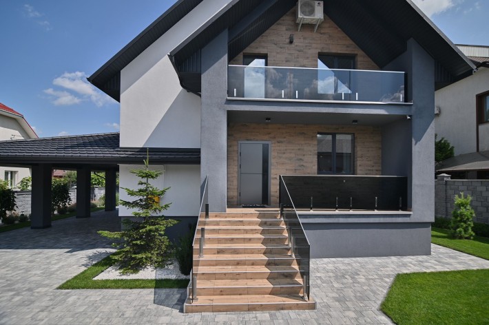 Вишуканий будинок ремонтом,  район Мелроус - фото 1