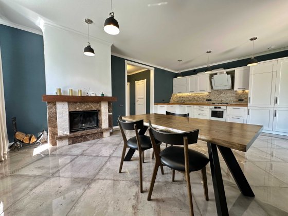 Будинок з ремонтом, технікою. Газ є, камін. 3.3 сотки. ДЕРЖПРОГРАМИ Ирпень