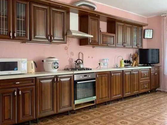 (13) Продам будинок в смт.Таїрове Таирово