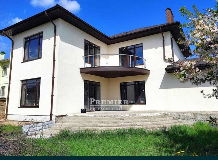 Дом. 230 м2. 6.3 сотки. 5 минут от города. Современный район - фото 1