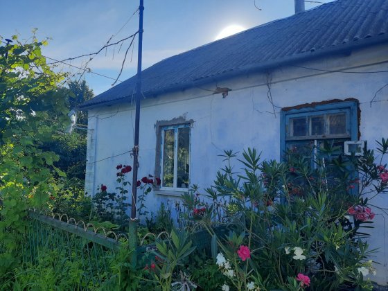 Продается дом с Великий Дальник ,хороший торг ,10 км от Одессы