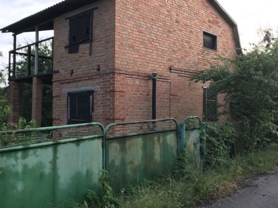 Продам двоповерховий будинок. Хорол