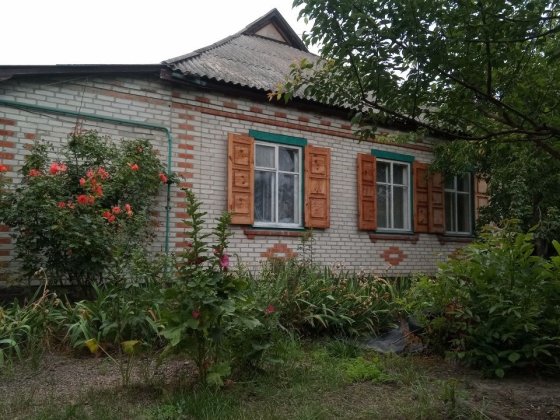 Терміново продам житловий будинок з меблями в Котельв Котельва