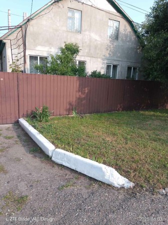 Терміново продам 2 будинка по ціні одного, торг! - фото 1