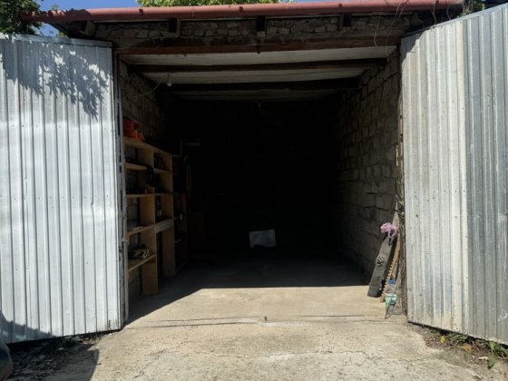 Гараж під бус, Цукровий завод. Кам'янець-Подільський