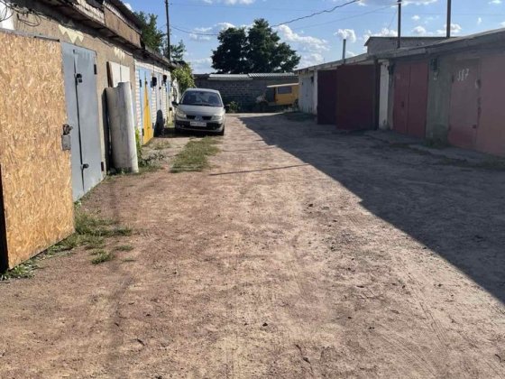 Продам гараж Солотопка Коростень